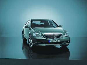 梅赛德斯-奔驰携旗下四大品牌34款车型参展