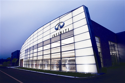 另辟蹊径寻突破 豪车新贵在华“撒网”