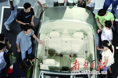 回升迹象明显 中国汽车市场加速复苏