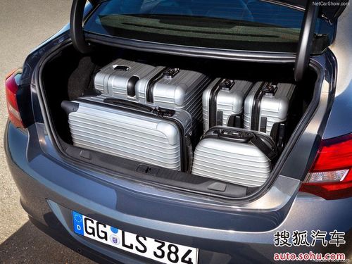 雅特三厢版官图发布 与英朗GT同平台打造