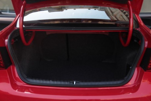 五月“高考揭榜” 前十位轿车销量排名