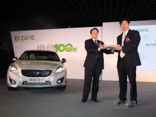 成本降90% 首个电动车私人使用报告曝光